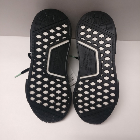 Womens Adidas Nmd R1 Mint Glow Black Green - Picture 8 of 8